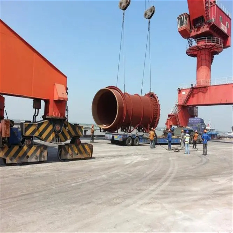 兴山230吨折臂吊车出租电话