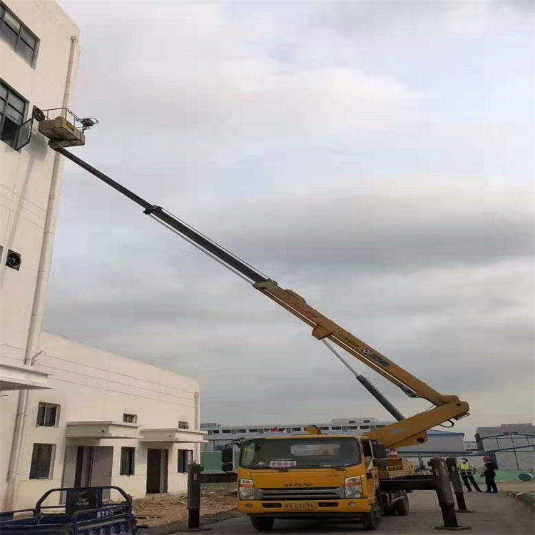 兴山附近高空车出租|市政施工/设备安装专用|随叫随到|亿立达设备租赁